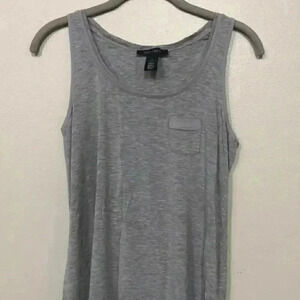 White House Black Market Women's XS Heather Gray Hamptons Pocket Tank - EUC!